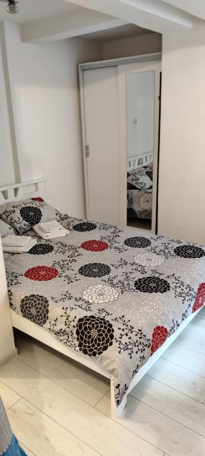 Studio Apartman Kocka เบลเกรด ภายนอก รูปภาพ