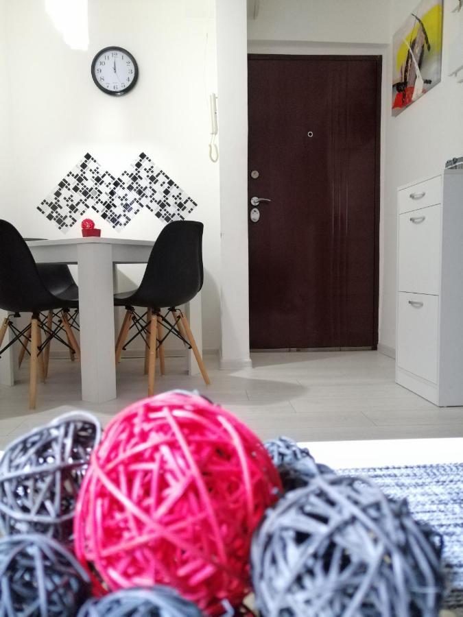 Studio Apartman Kocka เบลเกรด ภายนอก รูปภาพ