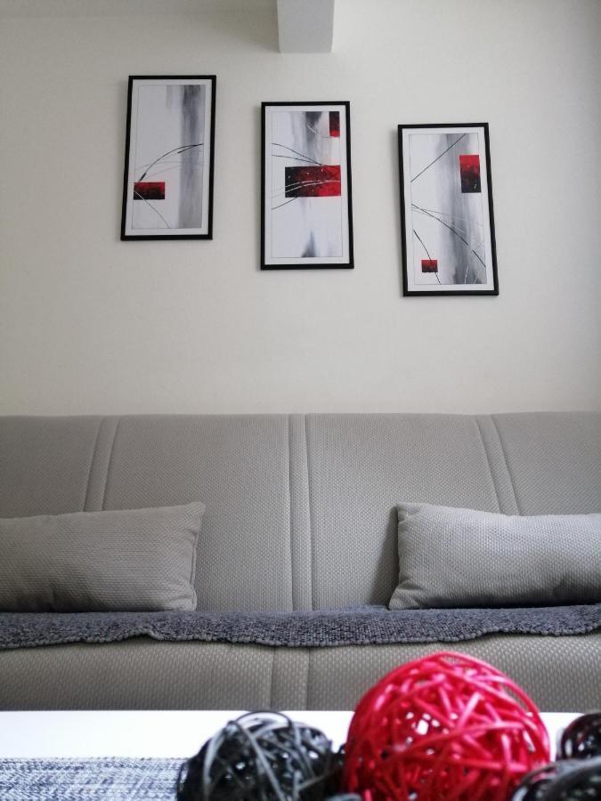 Studio Apartman Kocka เบลเกรด ภายนอก รูปภาพ